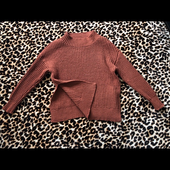 Aerie Oversized Rust-colored Sweater - Picture 2 of 4